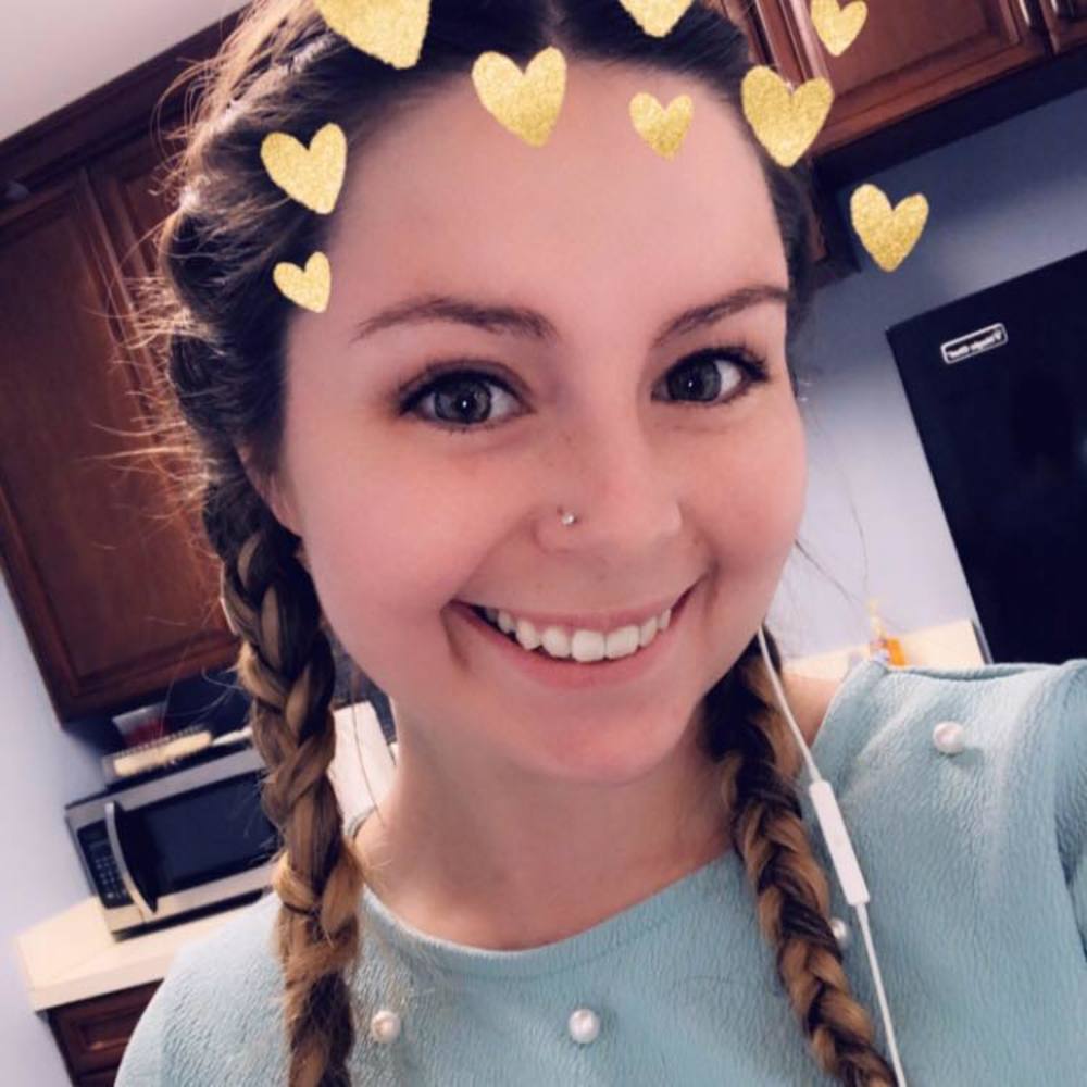 Meet your Posher, Kelly